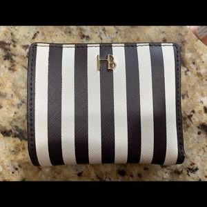 Henri Bendel wallet EUC